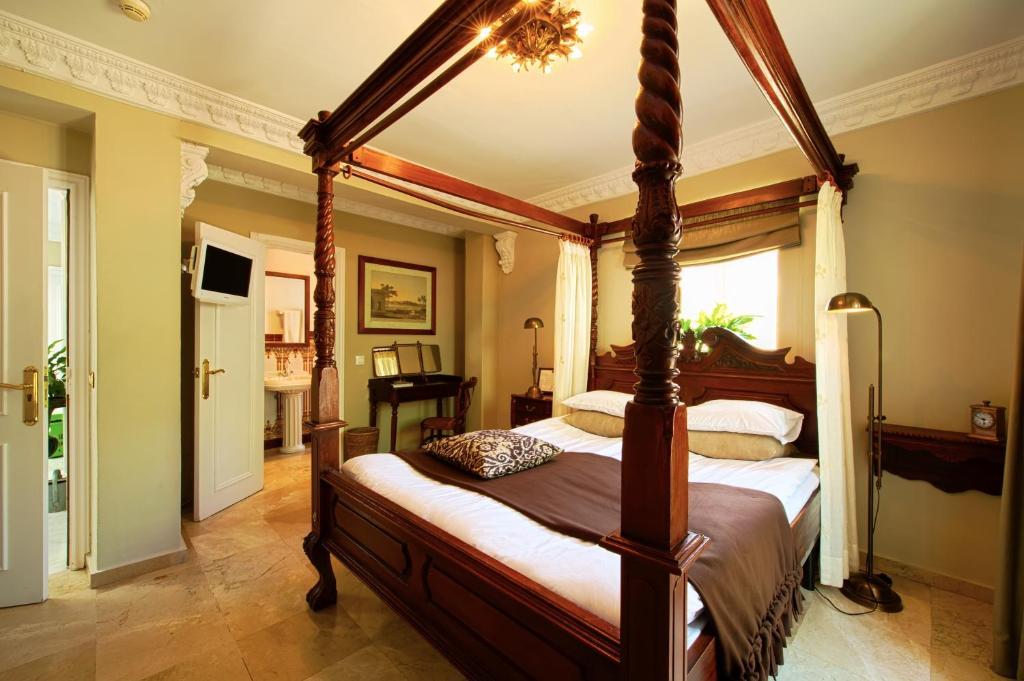 The Town House (Adults Only) Otel Marbella Oda fotoğraf